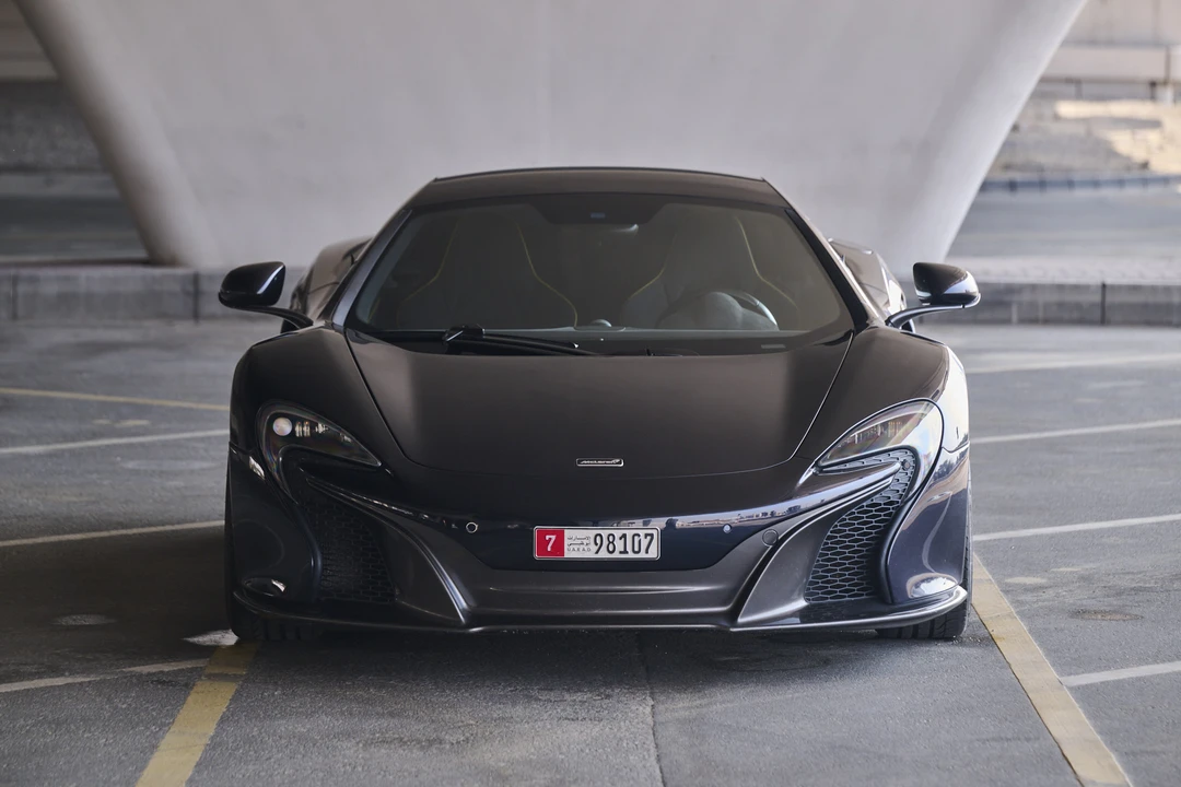 2015 McLaren 650S - Image 2 of 31
