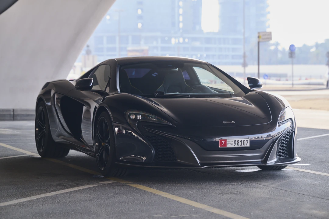 2015 McLaren 650S - Image 10 of 31