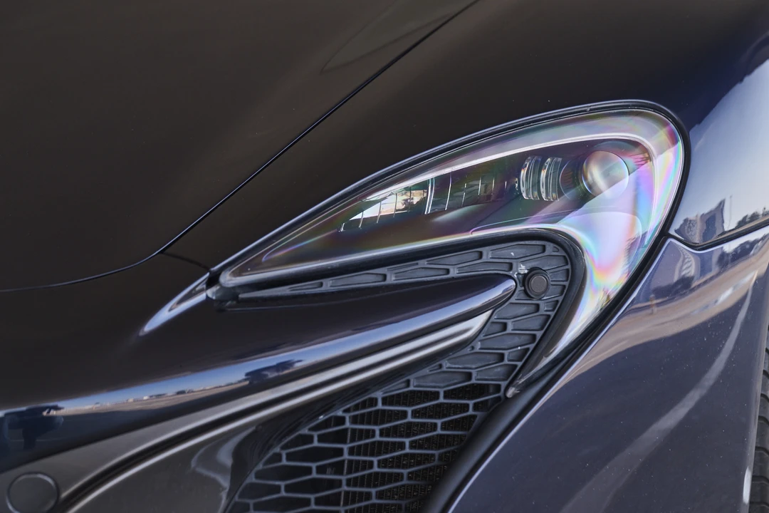 2015 McLaren 650S - Image 24 of 31