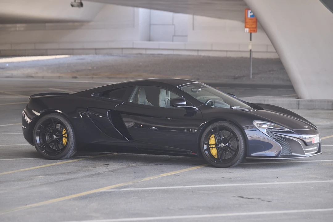2015 McLaren 650S - Image 9 of 31