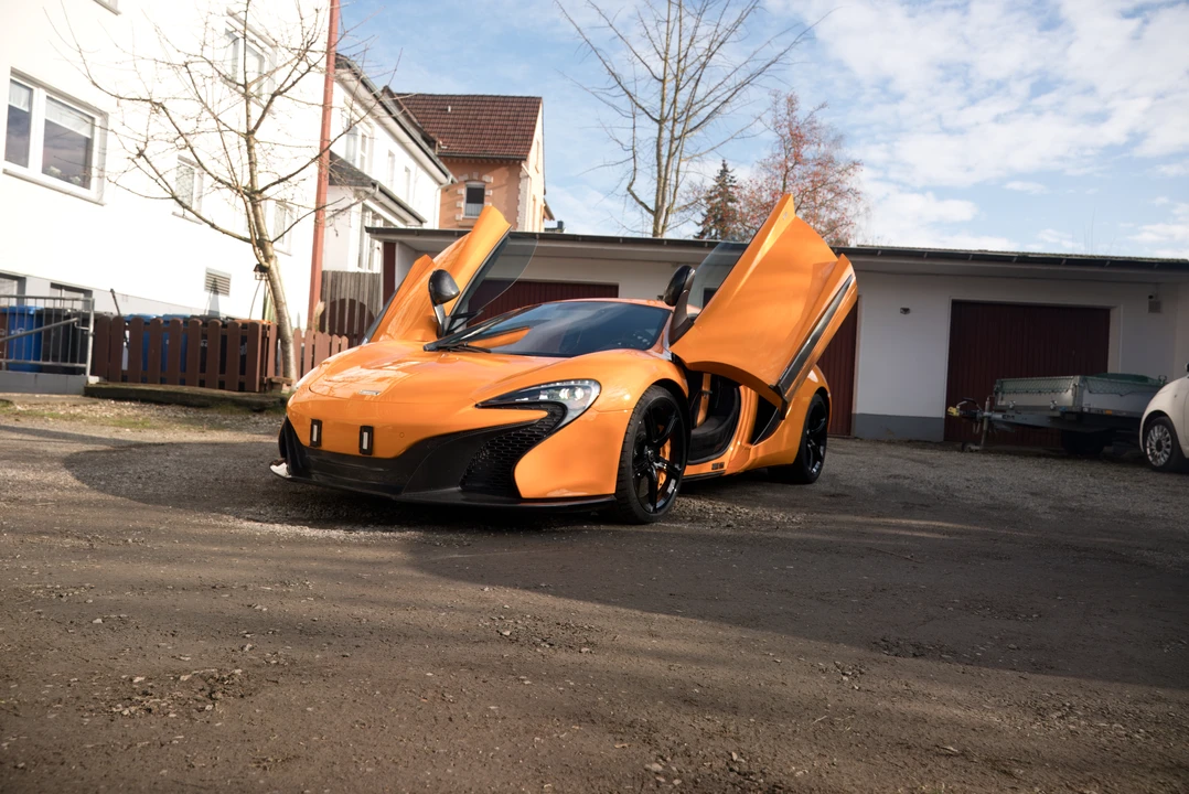2015 McLaren 650S - Image 22 of 31