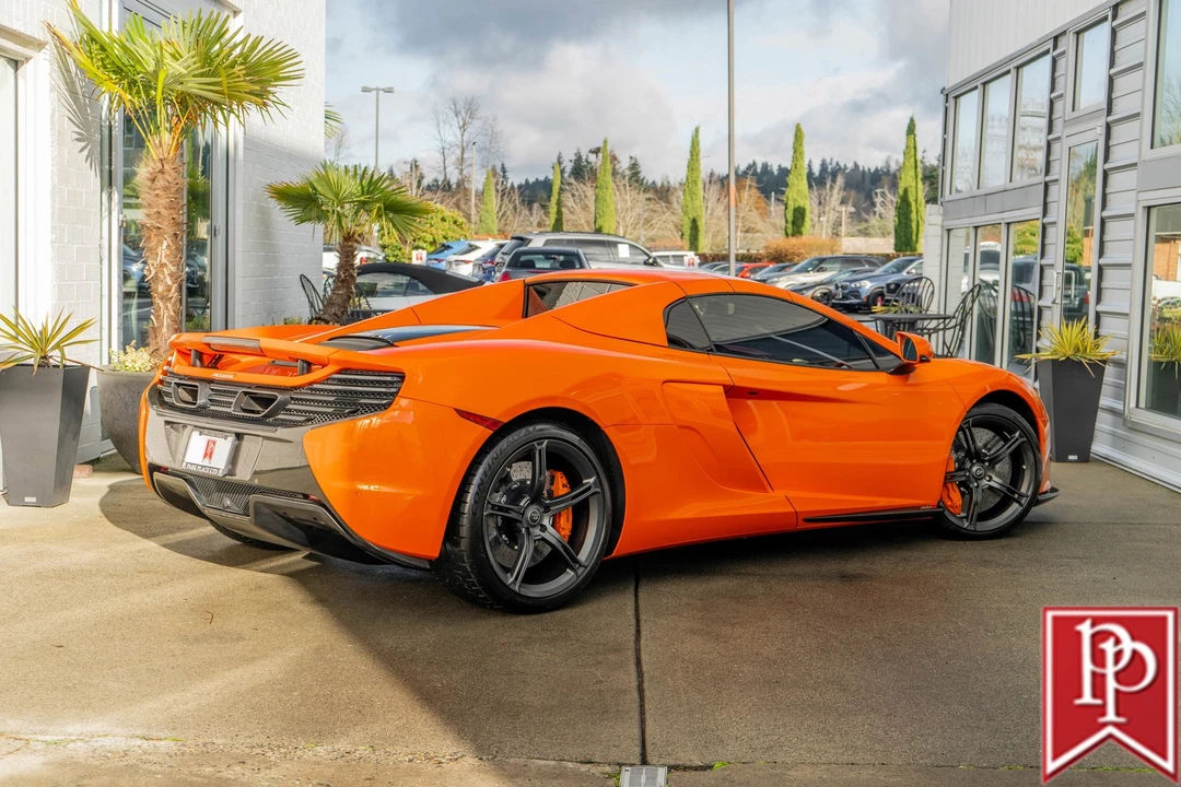 2015 McLaren 650S - Image 8 of 21