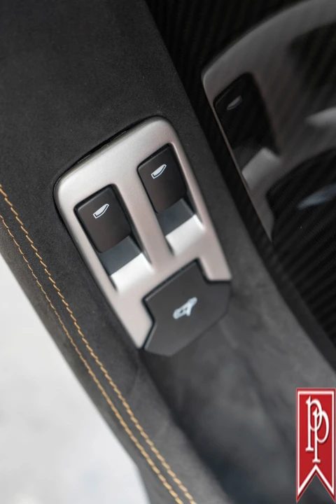 2015 McLaren 650S - Image 15 of 21
