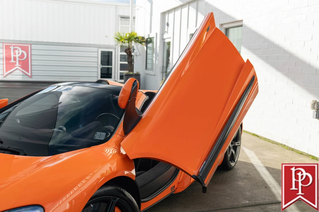 2015 McLaren 650S - Image 13 of 21