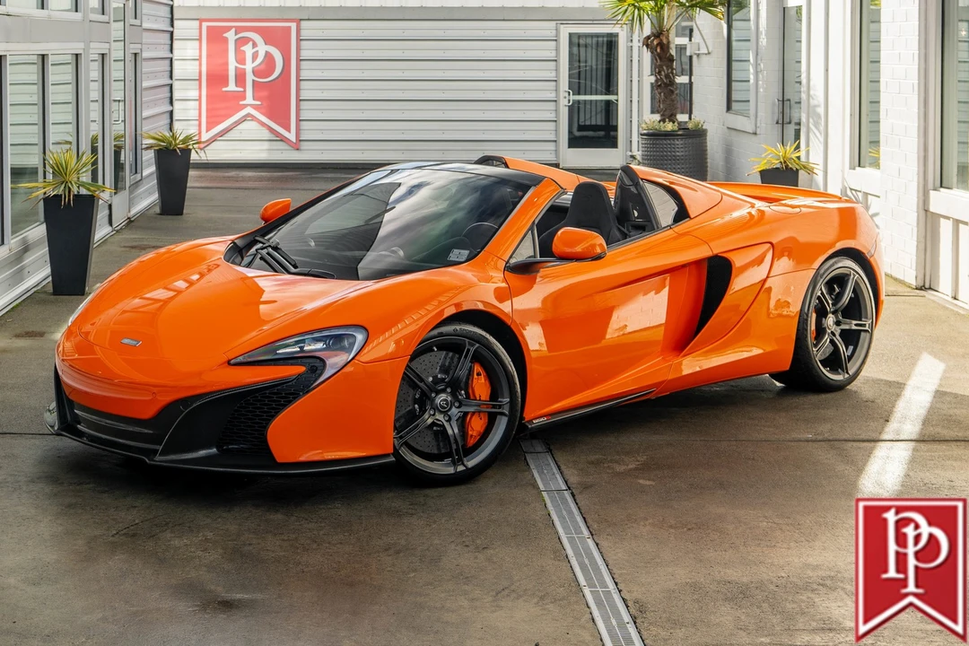 2015 McLaren 650S - Image 10 of 21