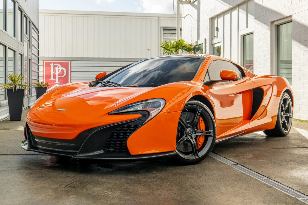 2015 McLaren 650S - Image 3 of 21