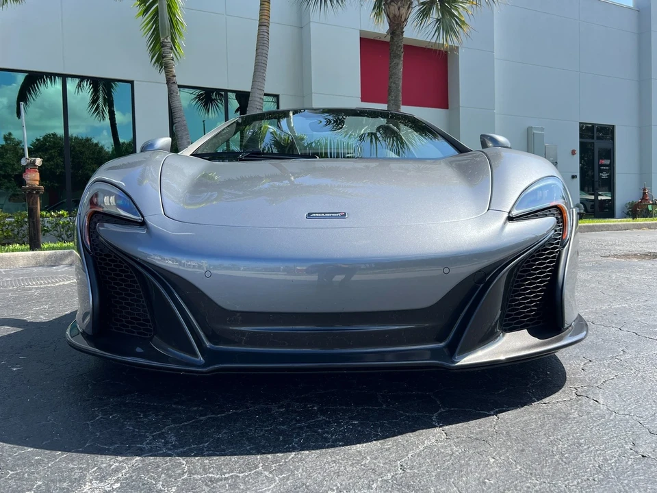 2015 McLaren 650S - Image 14 of 21