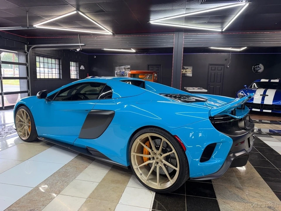 2015 McLaren 650S - Image 4 of 12