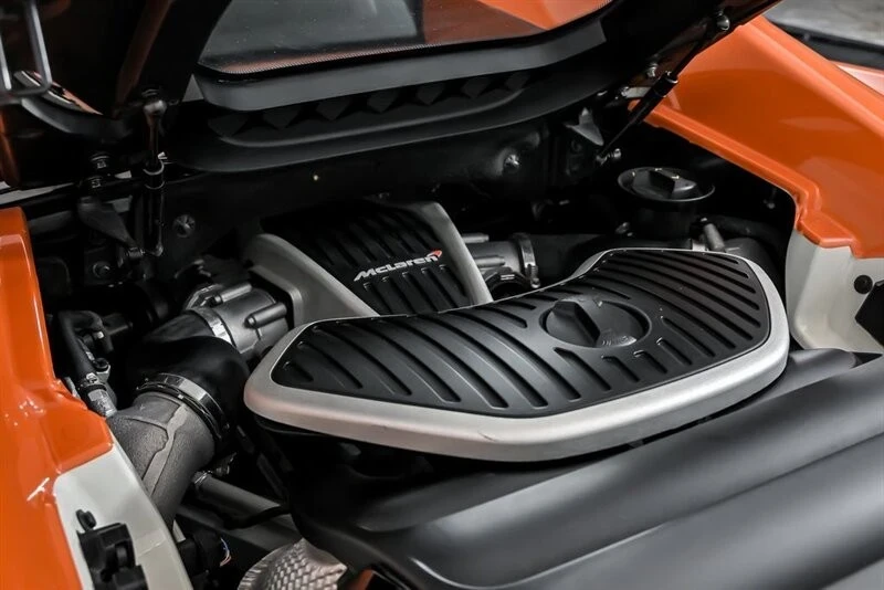 2015 McLaren 650S - Image 15 of 21