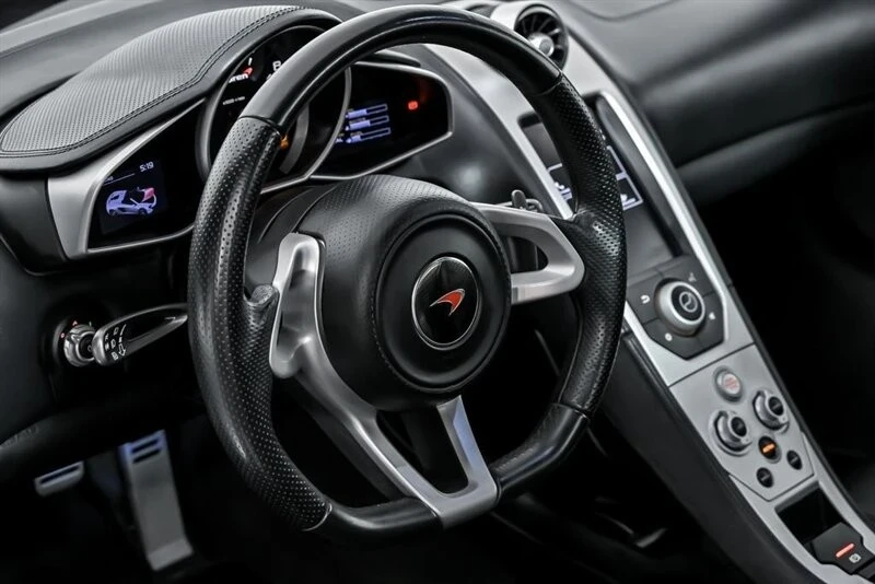 2015 McLaren 650S - Image 20 of 21
