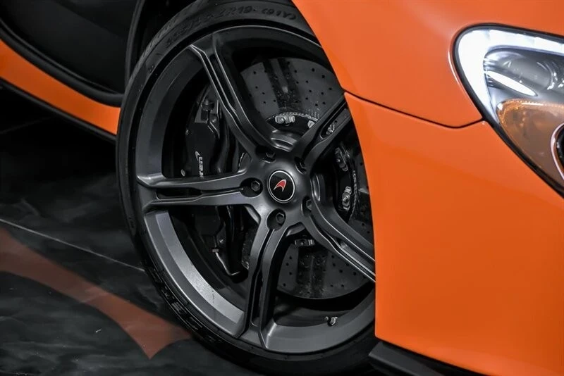 2015 McLaren 650S - Image 3 of 21
