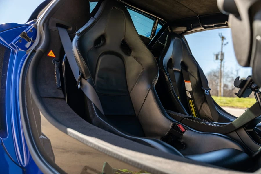 2015 McLaren 650S - Image 23 of 30