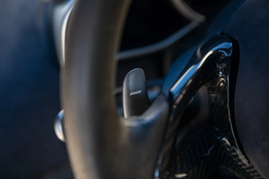 2015 McLaren 650S - Image 24 of 30