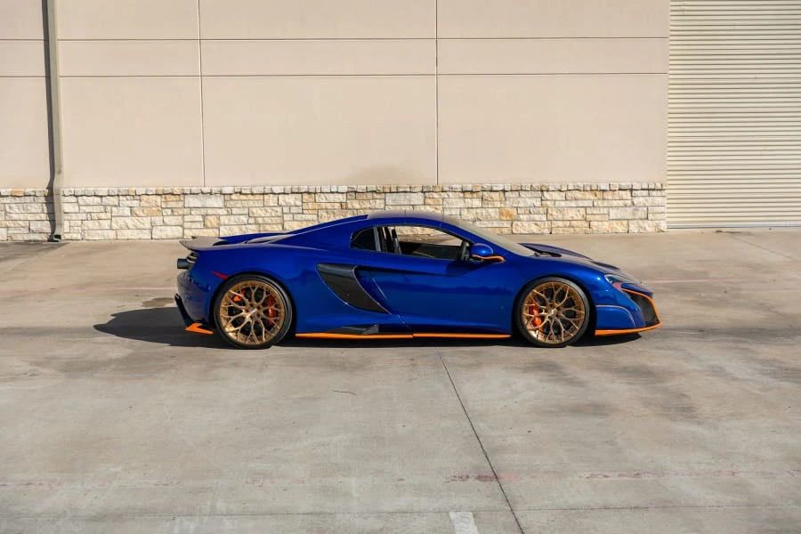 2015 McLaren 650S - Image 2 of 30