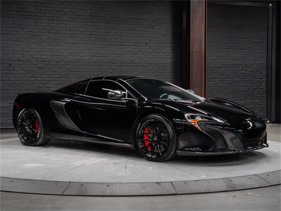 2015 McLaren 650S - Image 2 of 31