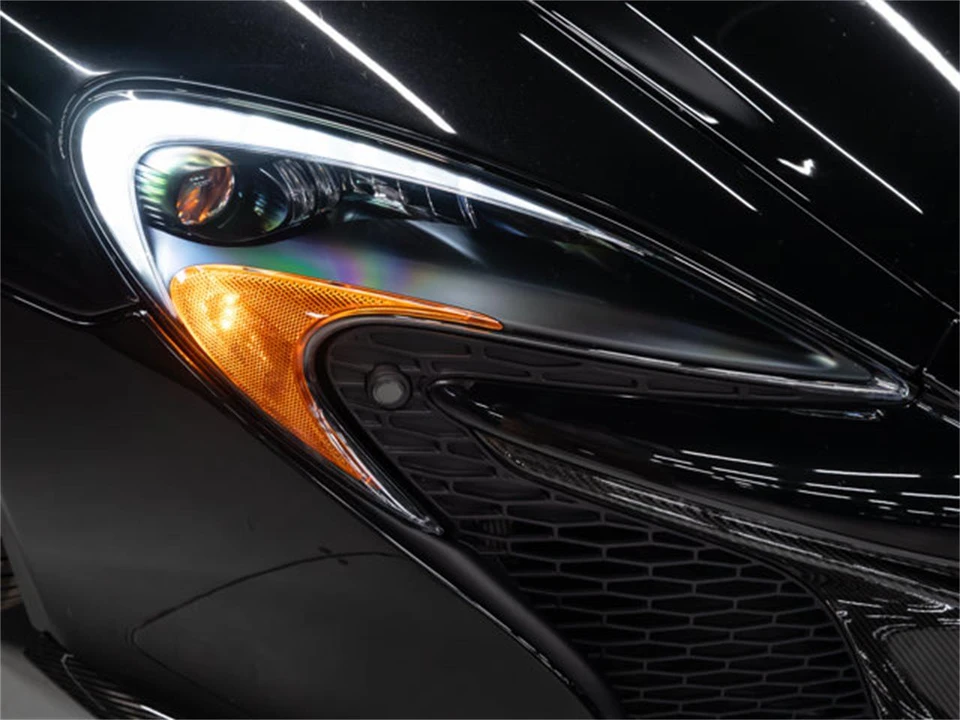 2015 McLaren 650S - Image 29 of 31