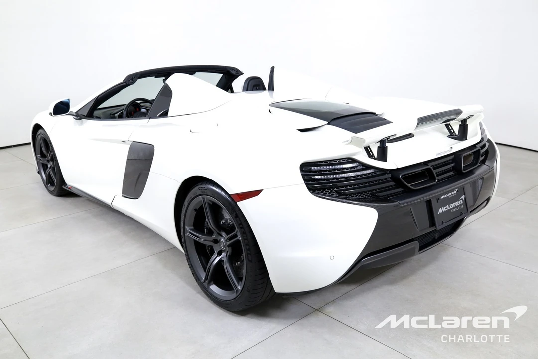 2015 McLaren 650S - Image 8 of 12