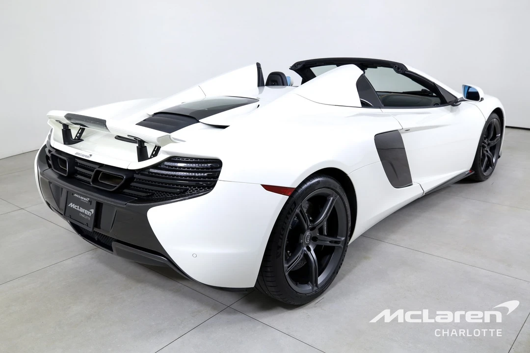 2015 McLaren 650S - Image 10 of 12