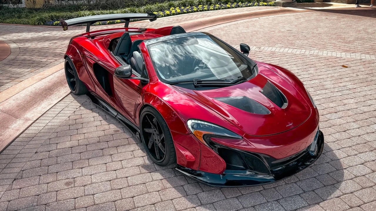2015 McLaren 650S Spider - Image 4 of 21