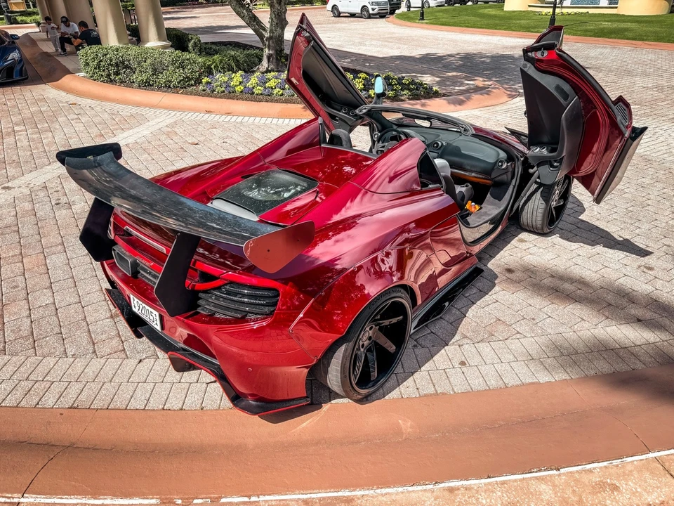2015 McLaren 650S Spider - Image 15 of 21