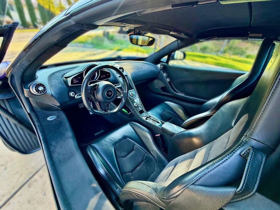 2015 McLaren 650S Spider - Image 11 of 13