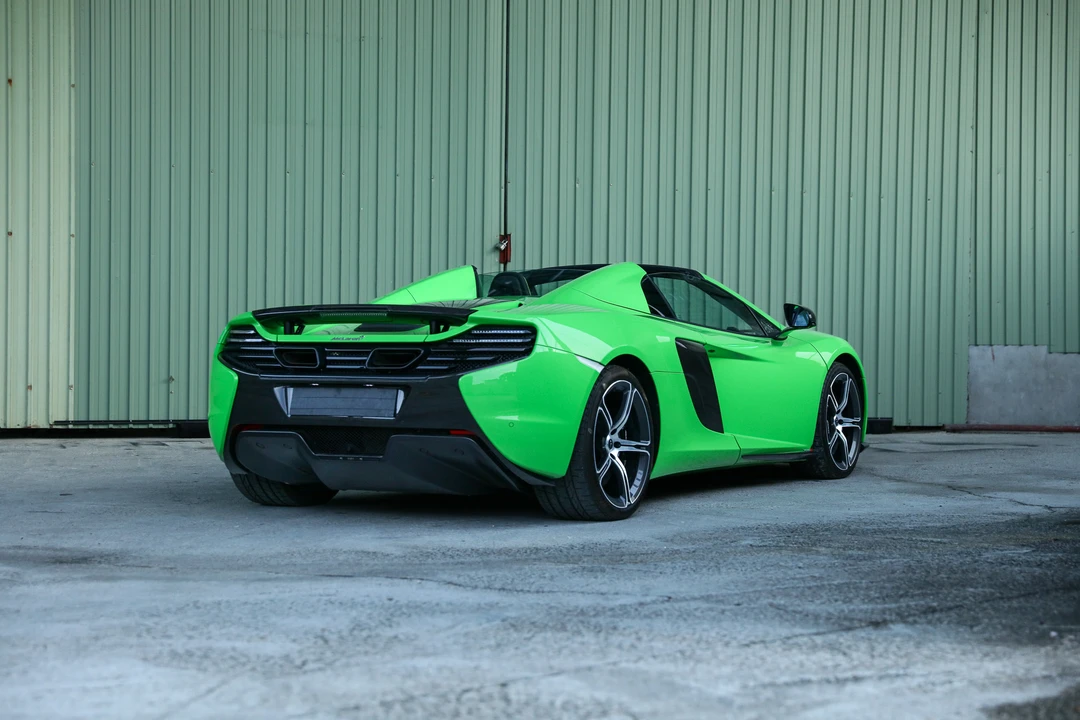 2015 McLaren 650S Spider - Image 13 of 31
