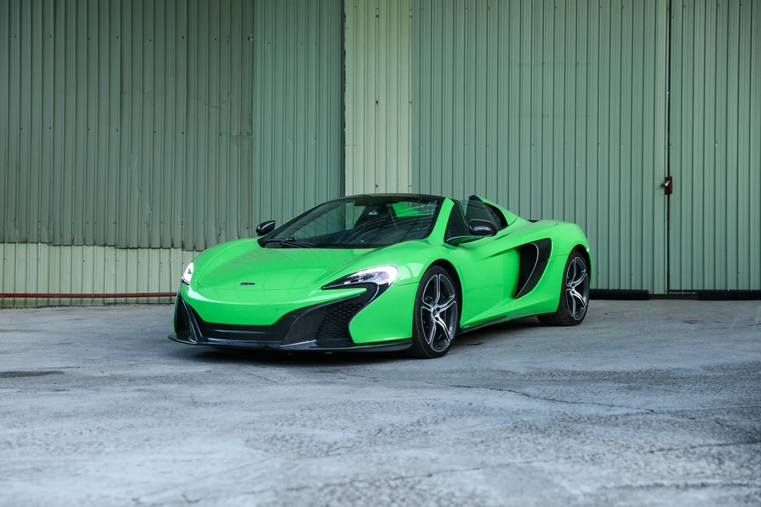2015 McLaren 650S Spider - Image 17 of 31