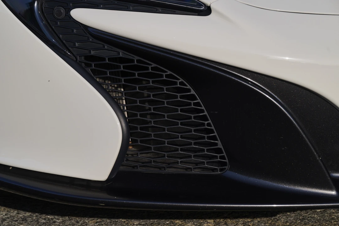 2015 McLaren 650S Spider - Image 20 of 31