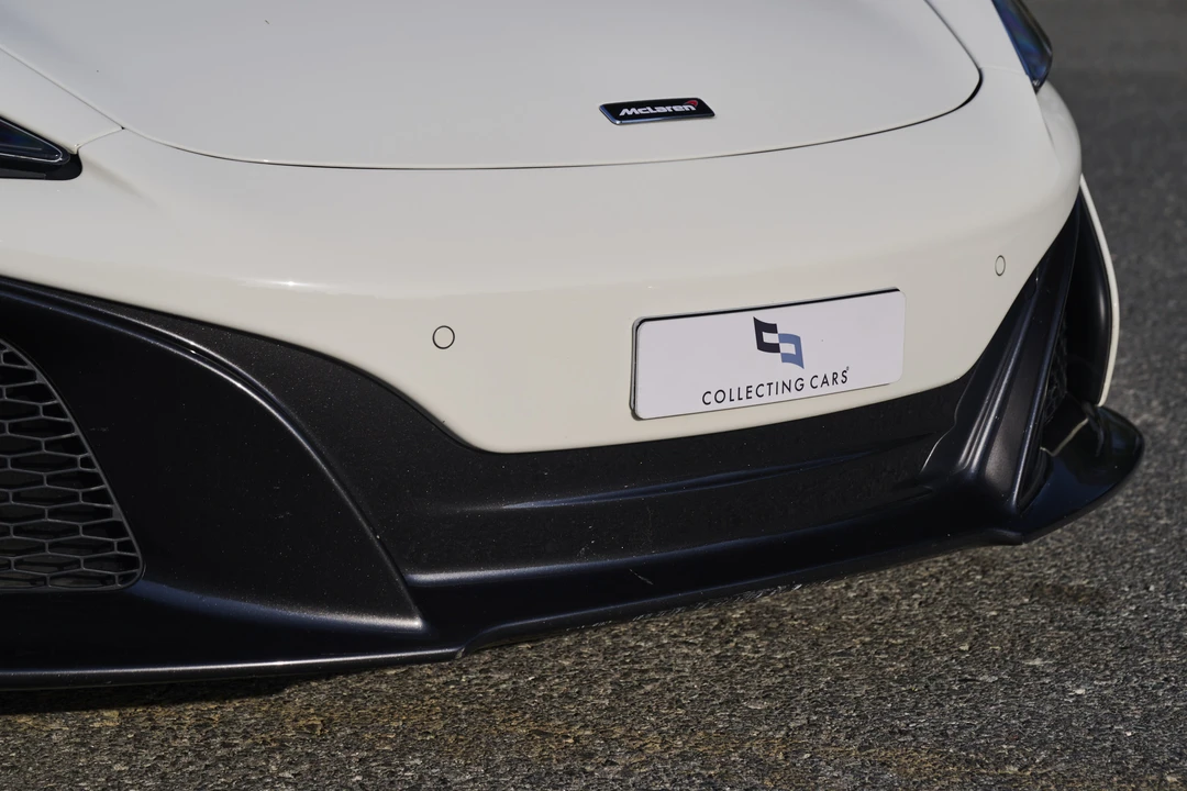 2015 McLaren 650S Spider - Image 21 of 31