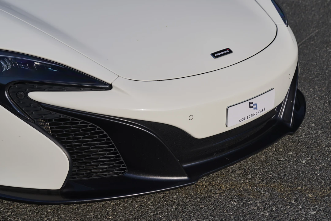 2015 McLaren 650S Spider - Image 22 of 31