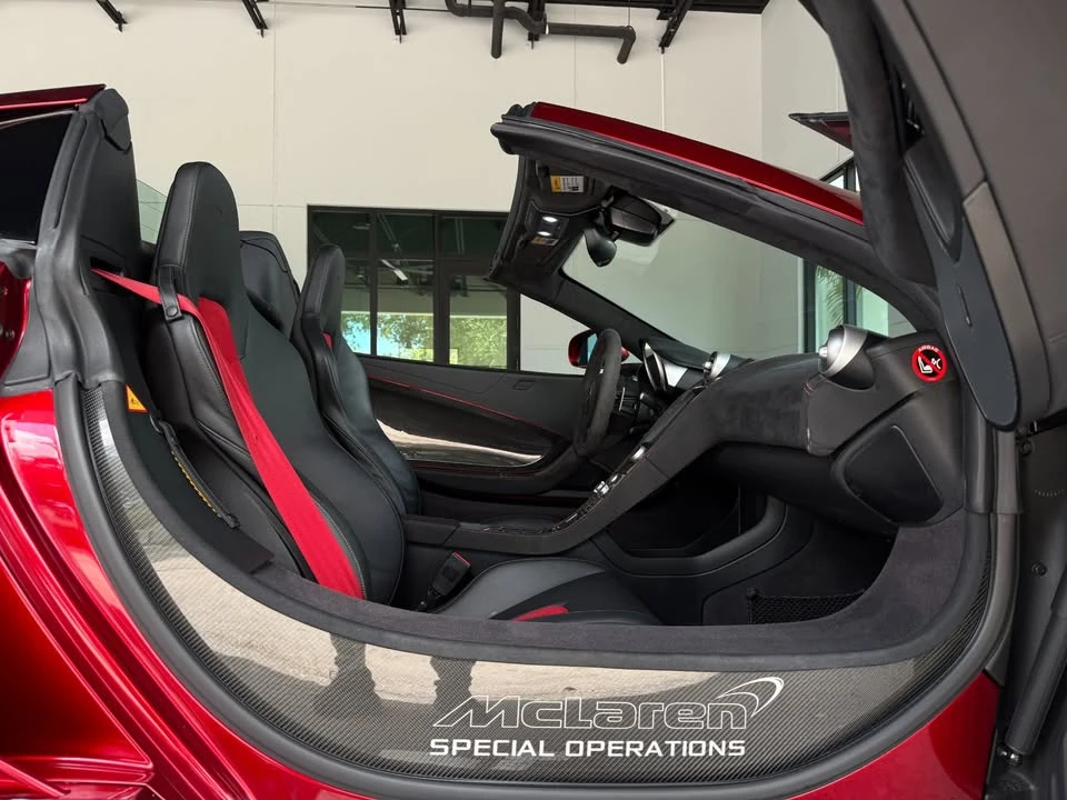 2015 McLaren 650S Spider - Image 13 of 16