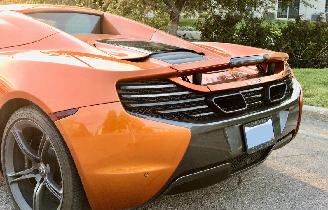 2015 McLaren 650S Spider - Image 2 of 10