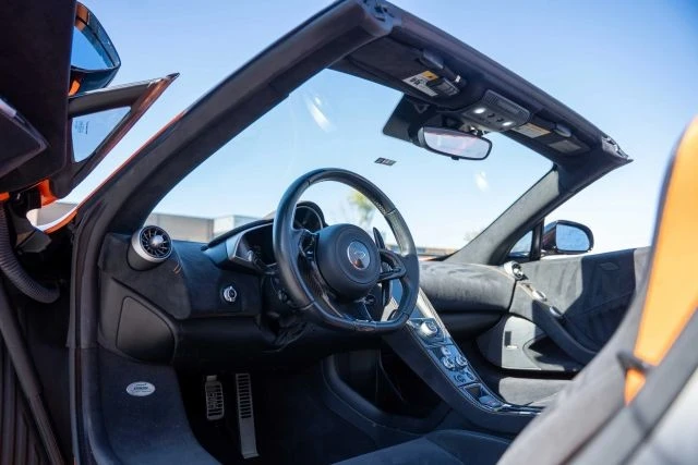 2015 McLaren 650S Spider - Image 20 of 21