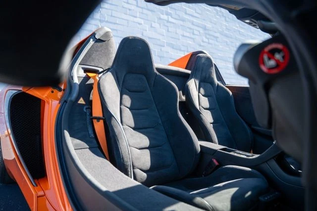 2015 McLaren 650S Spider - Image 3 of 21