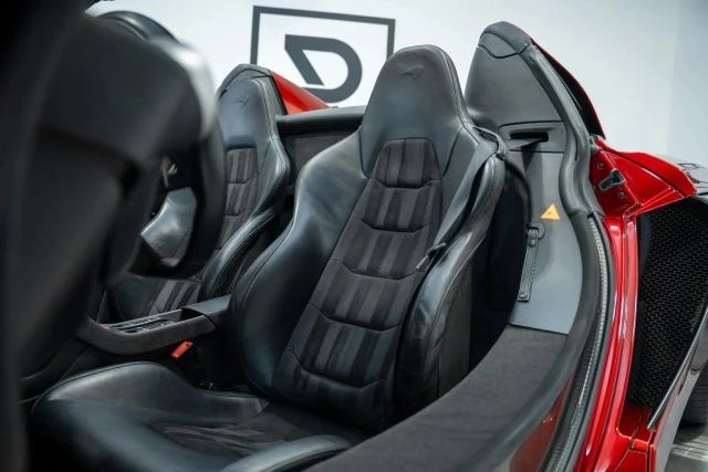 2015 McLaren 650S Spider - Image 2 of 21