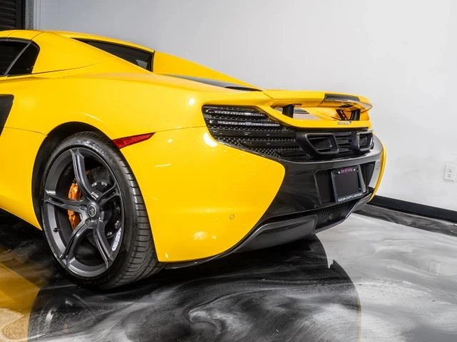 2015 McLaren 650S Spider - Image 14 of 21