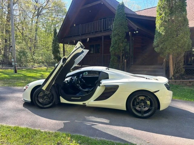 2015 McLaren 650S Spider - Image 11 of 16