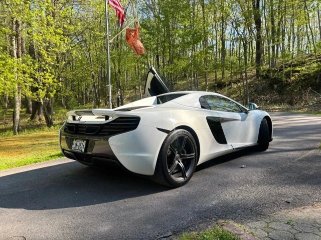2015 McLaren 650S Spider - Image 13 of 16