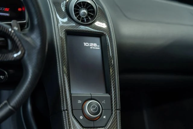 2015 McLaren 650S Spider - Image 4 of 21