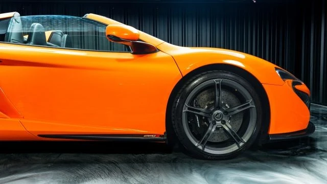 2015 McLaren 650S Spider - Image 9 of 31