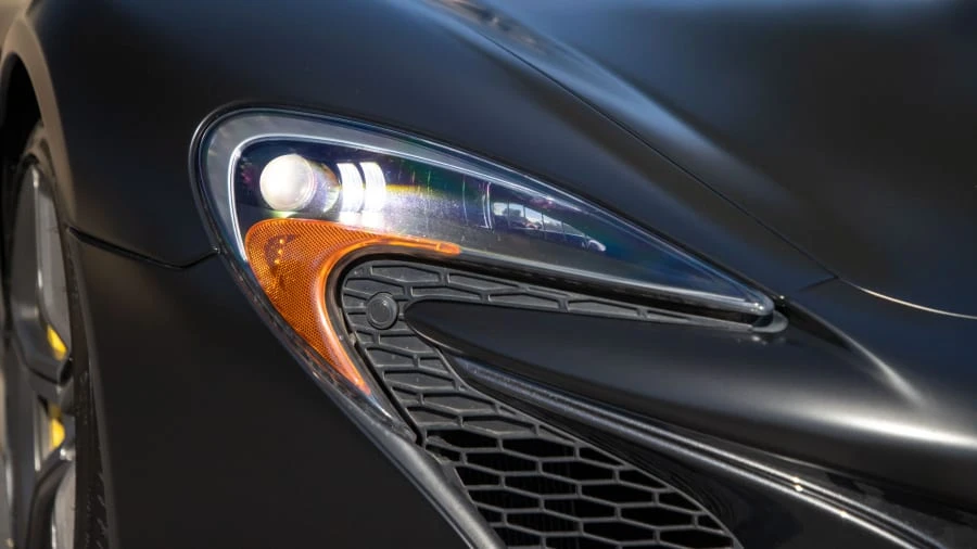 2015 McLaren 650S Spider - Image 18 of 31