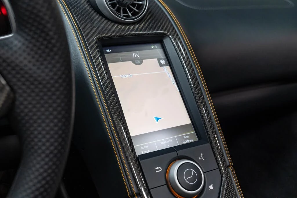 2015 McLaren 650S Spider - Image 18 of 31