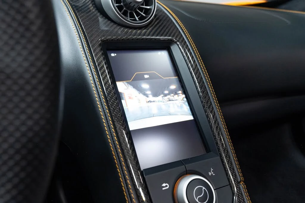 2015 McLaren 650S Spider - Image 20 of 31