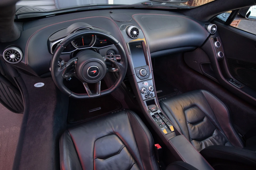 2015 McLaren 650S Spider - Image 20 of 31