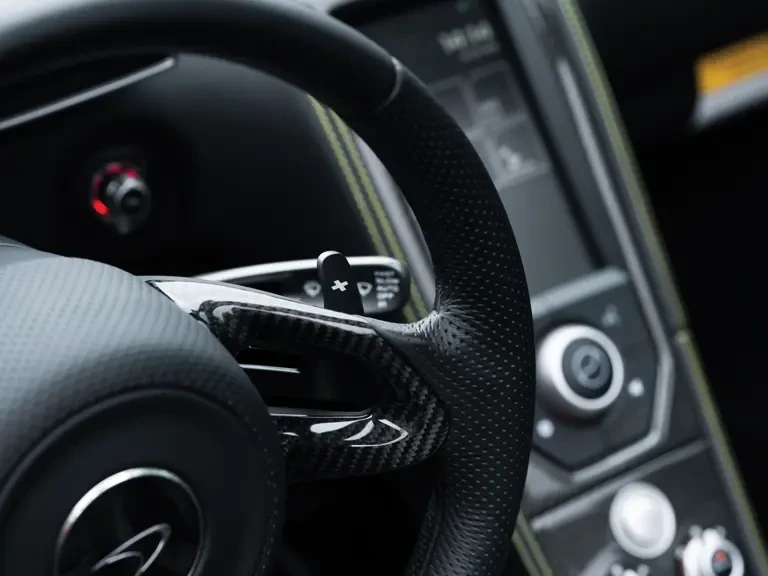 2015 McLaren 650S Spider - Image 15 of 31