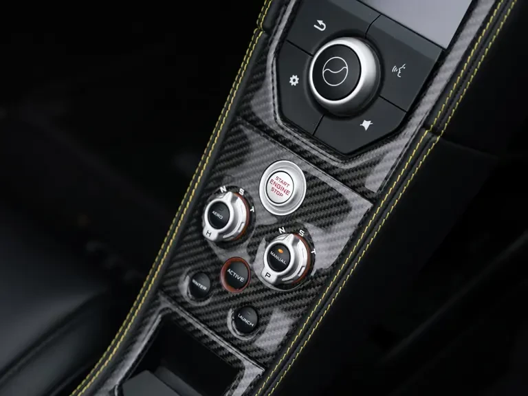 2015 McLaren 650S Spider - Image 17 of 31