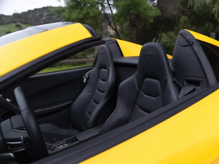 2015 McLaren 650S Spider - Image 16 of 31