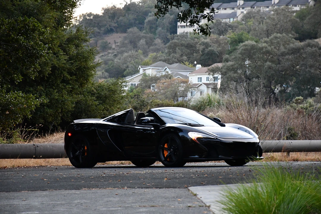 2015 McLaren 650S Spider - Image 4 of 31