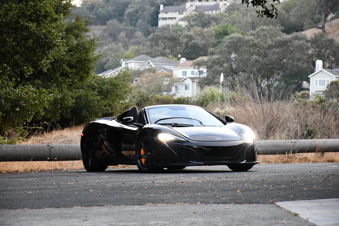 2015 McLaren 650S Spider - Image 19 of 31
