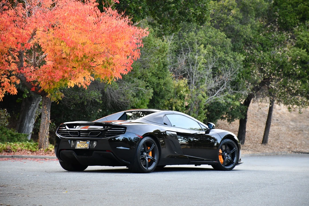2015 McLaren 650S Spider - Image 12 of 31